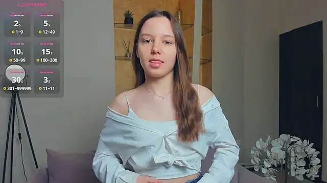 EdinaCordner online show from November 2025 10:38:01 AM