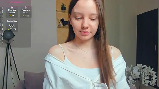 EdinaCordner online show from November 2025 10:37:01 AM