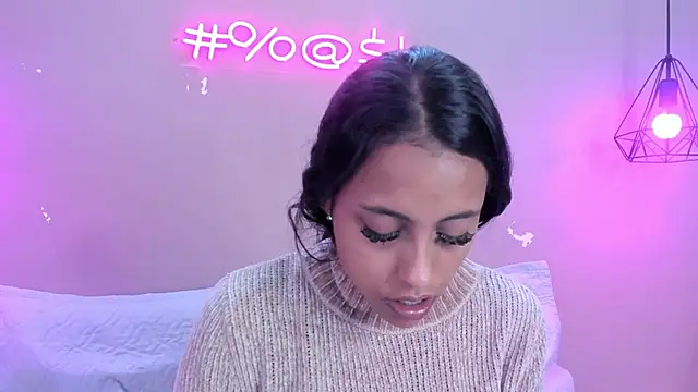 alahia betancurx online show from March 2025 11:40:02 AM