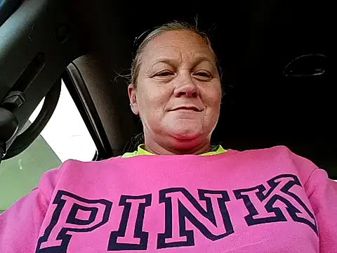 wetnwildforyou online show from December 2025 06:45:02 PM