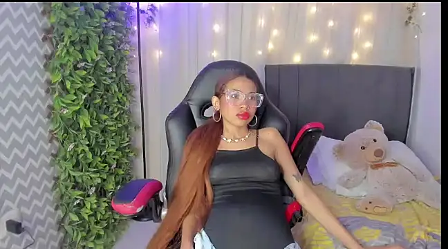 Aida princess online show from March 2025 07:47:02 AM