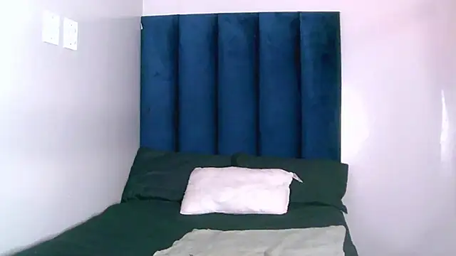 Snapshot of PrincessTamara chatting on March 2025 11:23:01 AM PrincessTamara online show from March 2025 11:23:01 AM