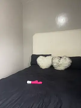 Snapshot of PrincessTamara chatting on October 2025 08:48:02 AM PrincessTamara online show from October 2025 08:48:02 AM