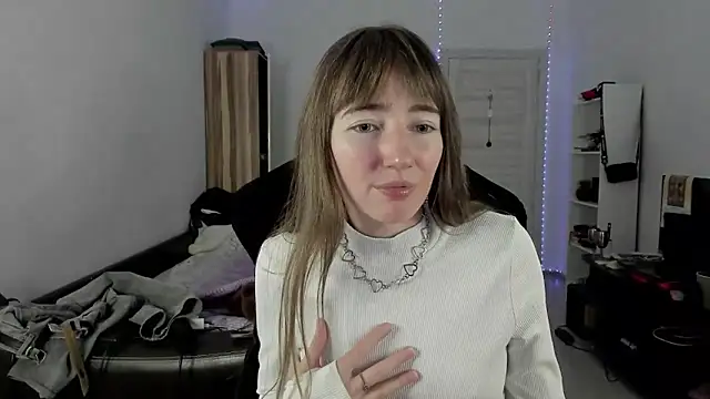 Snapshot of bekkawell chatting on September 2025 05:03:01 PM bekkawell online show from September 2025 05:03:01 PM