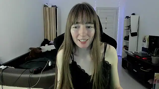 Snapshot of bekkawell chatting on October 2025 05:01:01 PM bekkawell online show from October 2025 05:01:01 PM