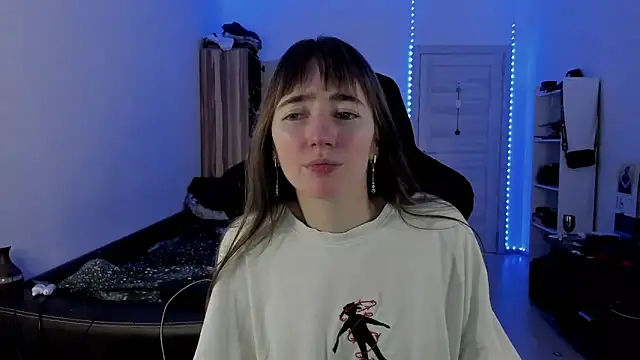 Snapshot of bekkawell chatting on October 2025 05:47:02 PM bekkawell online show from October 2025 05:47:02 PM