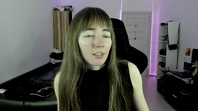 bekkawell online show from November 2025 04:44:01 PM