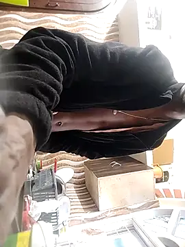 BlackDog  69 online show from February 2026 01:21:02 AM