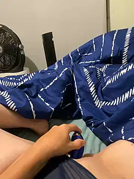 1Zoey101 online show from February 2025 01:08:02 PM