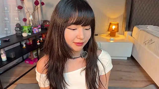 melana love online show from November 2025 12:07:01 PM