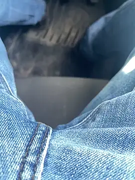 Smallcoco26 online show from March 2026 10:52:02 AM