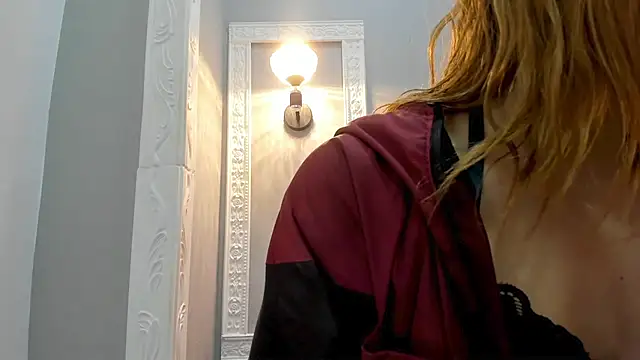 Bonniie 22 online show from February 2026 08:34:01 PM