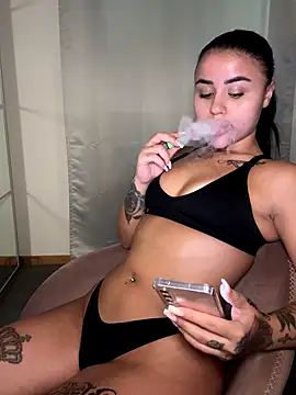 Snapshot of milabigassxoxo chatting on September 2025 11:34:01 AM milabigassxoxo online show from September 2025 11:34:01 AM