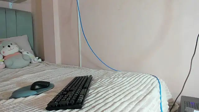 Snapshot of mary_cute9 chatting on September 2025 12:16:01 PM mary cute9 online show from September 2025 12:16:01 PM