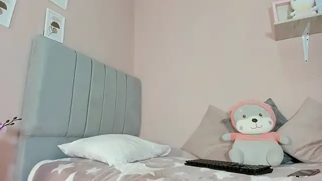 Snapshot of mary_cute9 chatting on October 2025 12:26:02 PM mary cute9 online show from October 2025 12:26:02 PM