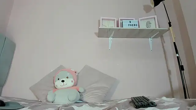 Snapshot of mary_cute9 chatting on November 2025 12:39:02 PM mary cute9 online show from November 2025 12:39:02 PM