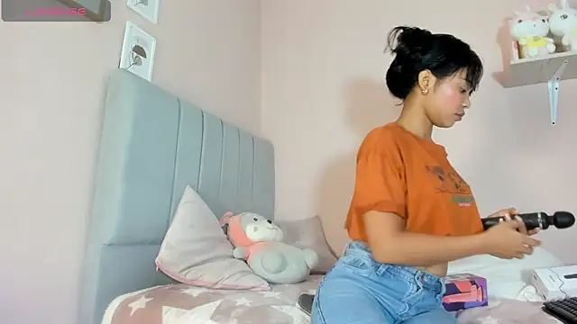 Snapshot of mary_cute9 chatting on November 2025 11:32:02 AM mary cute9 online show from November 2025 11:32:02 AM