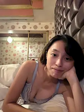 Snapshot of ladypaggy chatting on November 2025 06:08:01 AM ladypaggy online show from November 2025 06:08:01 AM