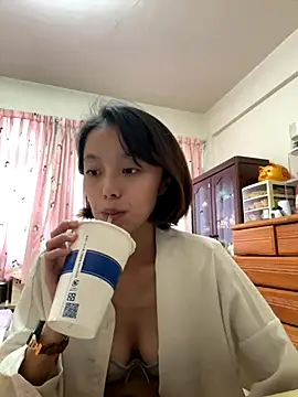 Snapshot of ladypaggy chatting on November 2025 05:50:01 AM ladypaggy online show from November 2025 05:50:01 AM