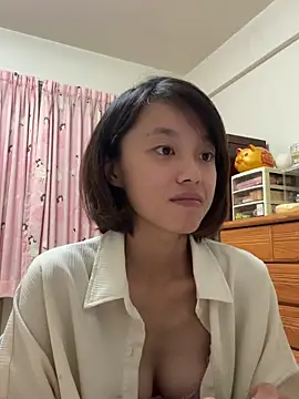 Snapshot of ladypaggy chatting on December 2025 04:44:01 PM ladypaggy online show from December 2025 04:44:01 PM