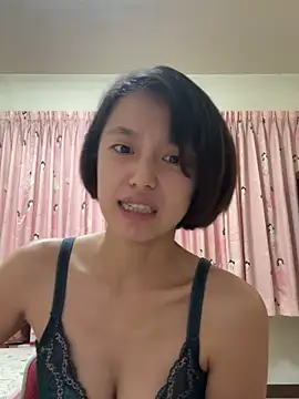 ladypaggy online show from February 2026 05:43:01 PM