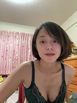 ladypaggy online show from April 2026 03:39:02 PM