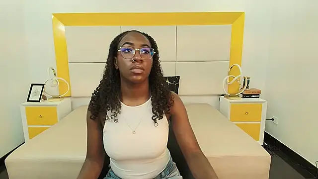 Qeen blackk online show from November 2025 07:07:02 PM