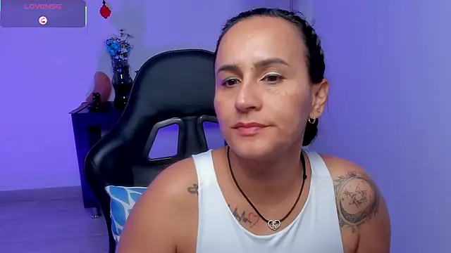 Snapshot of Sara_Charmy chatting on June 2026 10:36:02 PM Sara Charmy online show from June 2026 10:36:02 PM