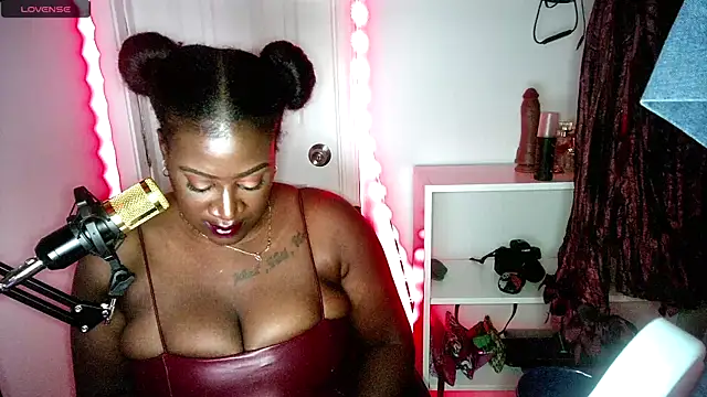 lovelyenigma365 online show from January 2026 05:10:02 AM