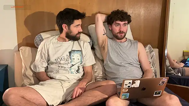 Snapshot of GunnarReed chatting on September 2025 10:04:01 PM GunnarReed online show from September 2025 10:04:01 PM