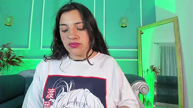 TaraTaylorr online show from October 2025 02:19:01 AM