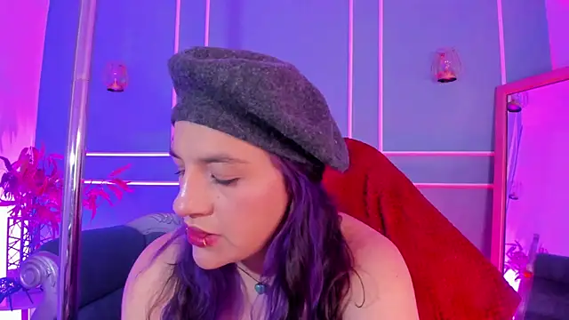 TaraTaylorr online show from February 2026 03:21:02 AM