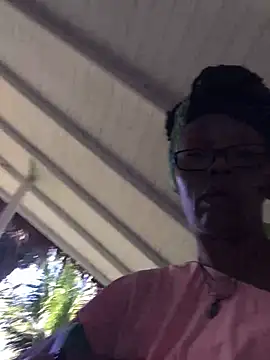 Ladyzee25 online show from September 2025 07:25:01 PM