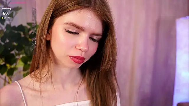 Snapshot of AmityDilley chatting on November 2025 04:34:01 AM AmityDilley online show from November 2025 04:34:01 AM