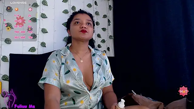 Snapshot of victtoria_cane63 chatting on July 2026 09:52:02 PM victtoria cane63 online show from July 2026 09:52:02 PM