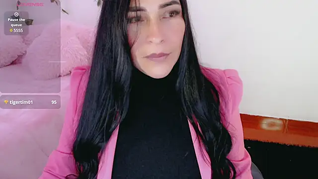 Snapshot of luna_lgomez_ chatting on March 2025 12:22:01 PM luna lgomez online show from March 2025 12:22:01 PM