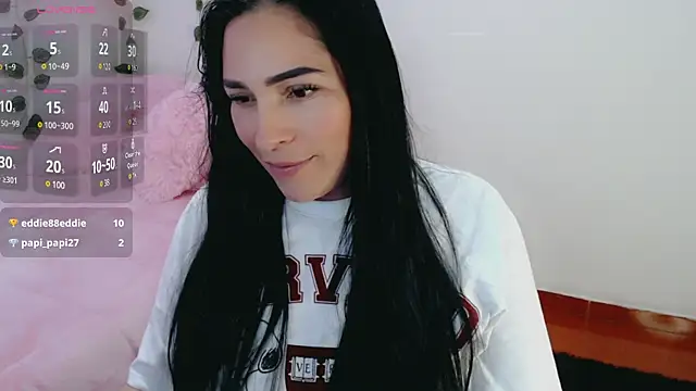 Snapshot of luna_lgomez_ chatting on March 2025 02:29:01 PM luna lgomez online show from March 2025 02:29:01 PM