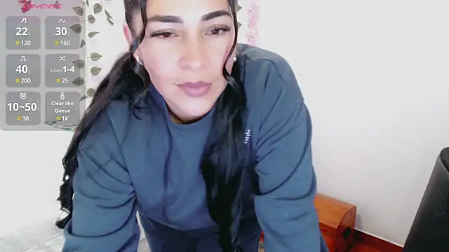 Snapshot of luna_lgomez_ chatting on March 2025 11:17:02 AM luna lgomez online show from March 2025 11:17:02 AM