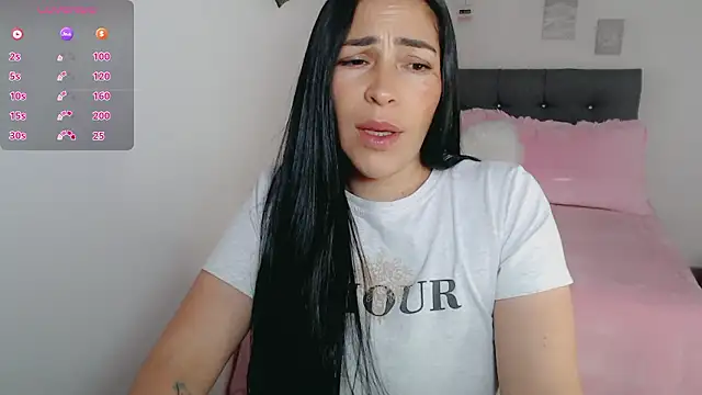 luna lgomez  online show from March 2026 12:11:01 PM