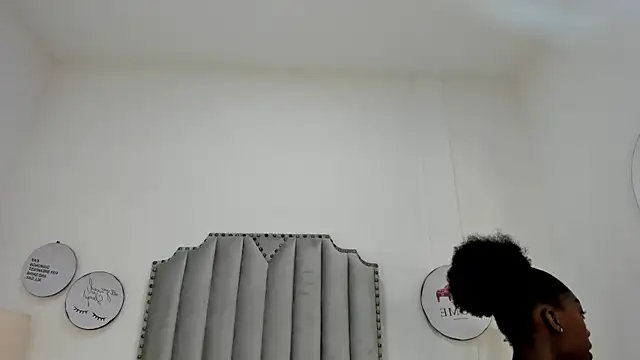 Snapshot of SamantaMarquez chatting on May 2026 03:56:01 AM SamantaMarquez online show from May 2026 03:56:01 AM