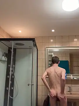 Snapshot of xy_monkeyBigCock chatting on March 2025 11:54:02 PM xy monkeyBigCock online show from March 2025 11:54:02 PM