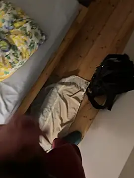 Snapshot of xy_monkeyBigCock chatting on March 2025 02:58:02 AM xy monkeyBigCock online show from March 2025 02:58:02 AM