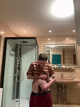 Snapshot of xy_monkeyBigCock chatting on March 2025 10:37:01 PM xy monkeyBigCock online show from March 2025 10:37:01 PM