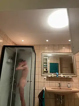 Snapshot of xy_monkeyBigCock chatting on March 2025 06:01:01 PM xy monkeyBigCock online show from March 2025 06:01:01 PM