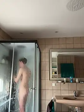 Snapshot of xy_monkeyBigCock chatting on March 2025 03:46:02 PM xy monkeyBigCock online show from March 2025 03:46:02 PM