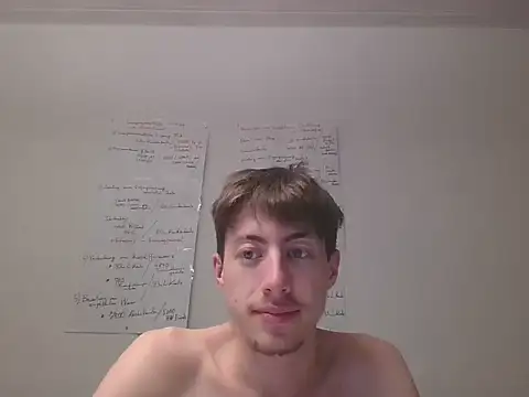Snapshot of xy_monkeyBigCock chatting on May 2026 04:37:02 PM xy monkeyBigCock online show from May 2026 04:37:02 PM