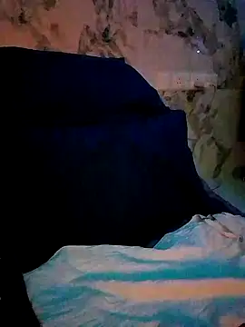 Snapshot of freakydesi chatting on March 2025 08:29:02 PM freakydesi online show from March 2025 08:29:02 PM