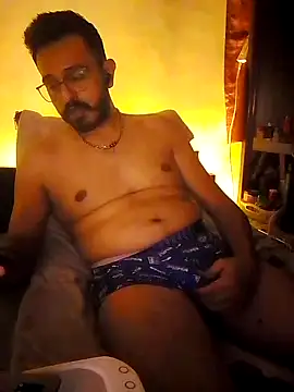 Snapshot of freakydesi chatting on September 2025 11:39:02 PM freakydesi online show from September 2025 11:39:02 PM