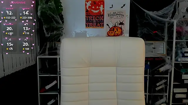 meow mellie online show from October 2025 01:33:02 AM