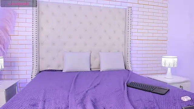 Snapshot of Emilly_wilson_ chatting on September 2025 12:53:01 PM Emilly wilson online show from September 2025 12:53:01 PM